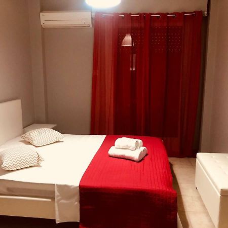 Merilyn Central Apartment Ateny Zewnętrze zdjęcie